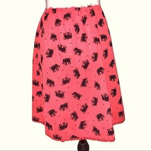 Elephant skirt in salmon pink